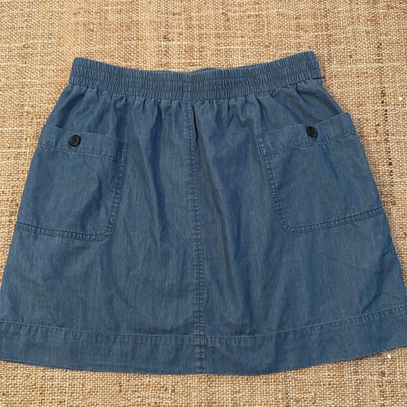J. Crew Dresses & Skirts - J. Crew Pull Up Elastic Waist Chambray Front Pocket Jean Skirt Cotton Size 8